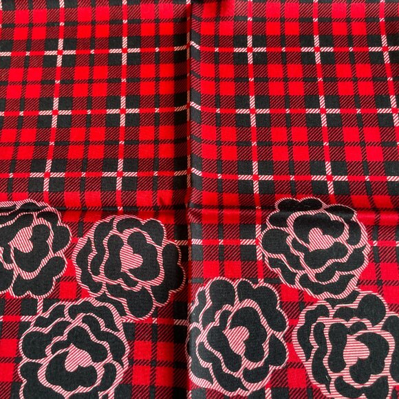 Yves Saint Laurent Vintage Cotton Scarf – Plaid Floral Design - Picture 8 of 9